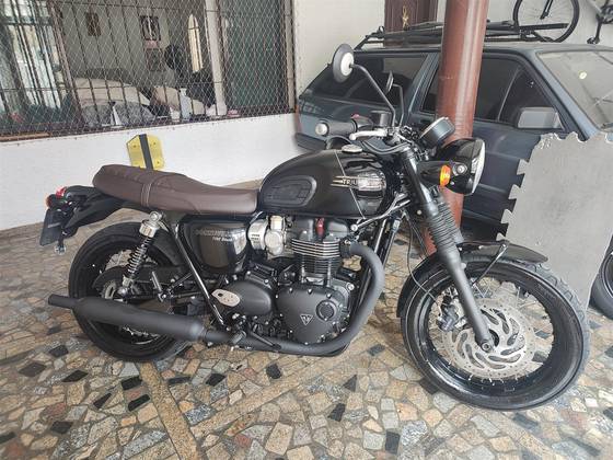 TRIUMPH BONNEVILLE T120 BLACK 1200 